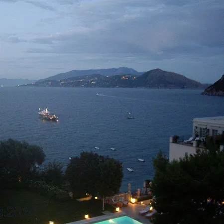 Hotel Albergo Italia - Vintage Hotel